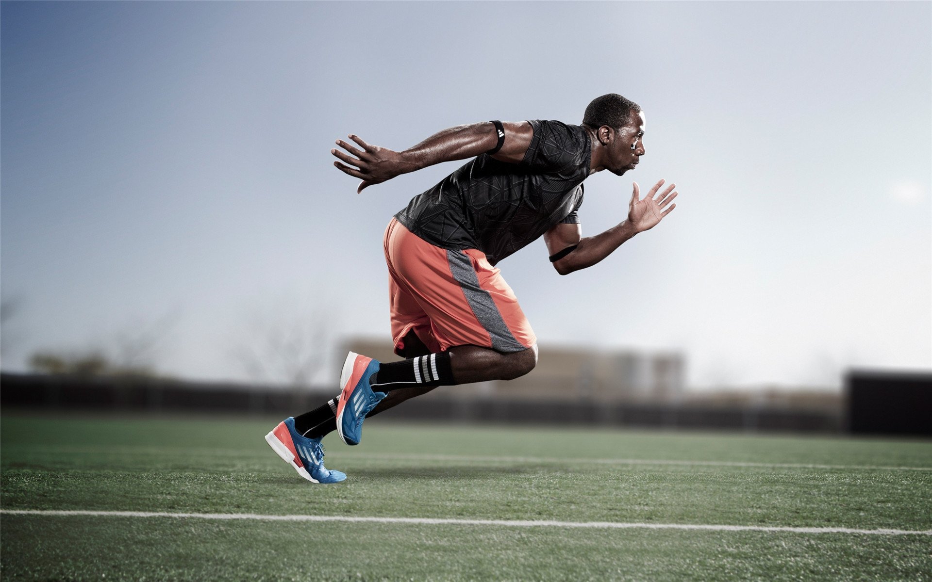 开云体育入口-欧冠半决赛之夜，锡安如何以独特节奏带动全队走向胜利